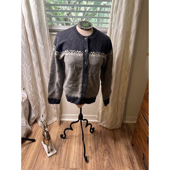 VTG Skyr lambswool Cardigan Sweater M Nordic Pattern classic closet preppy warm - Picture 9 of 13